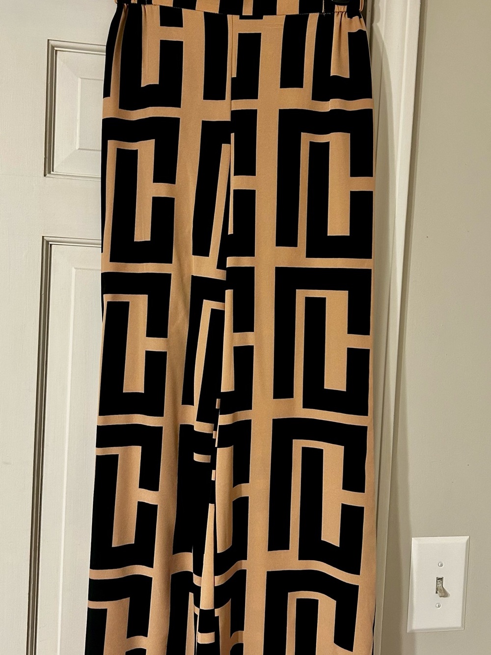SHEIN Black and Tan Geometric Maxi Pants